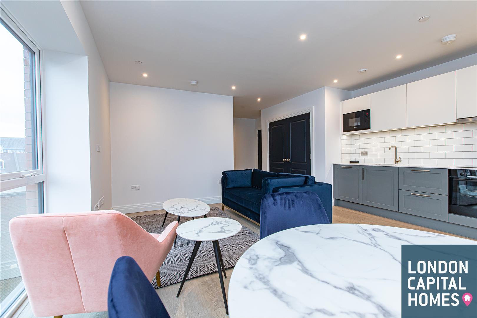 1 bed property in Olivier House, Filmworks Walk, London